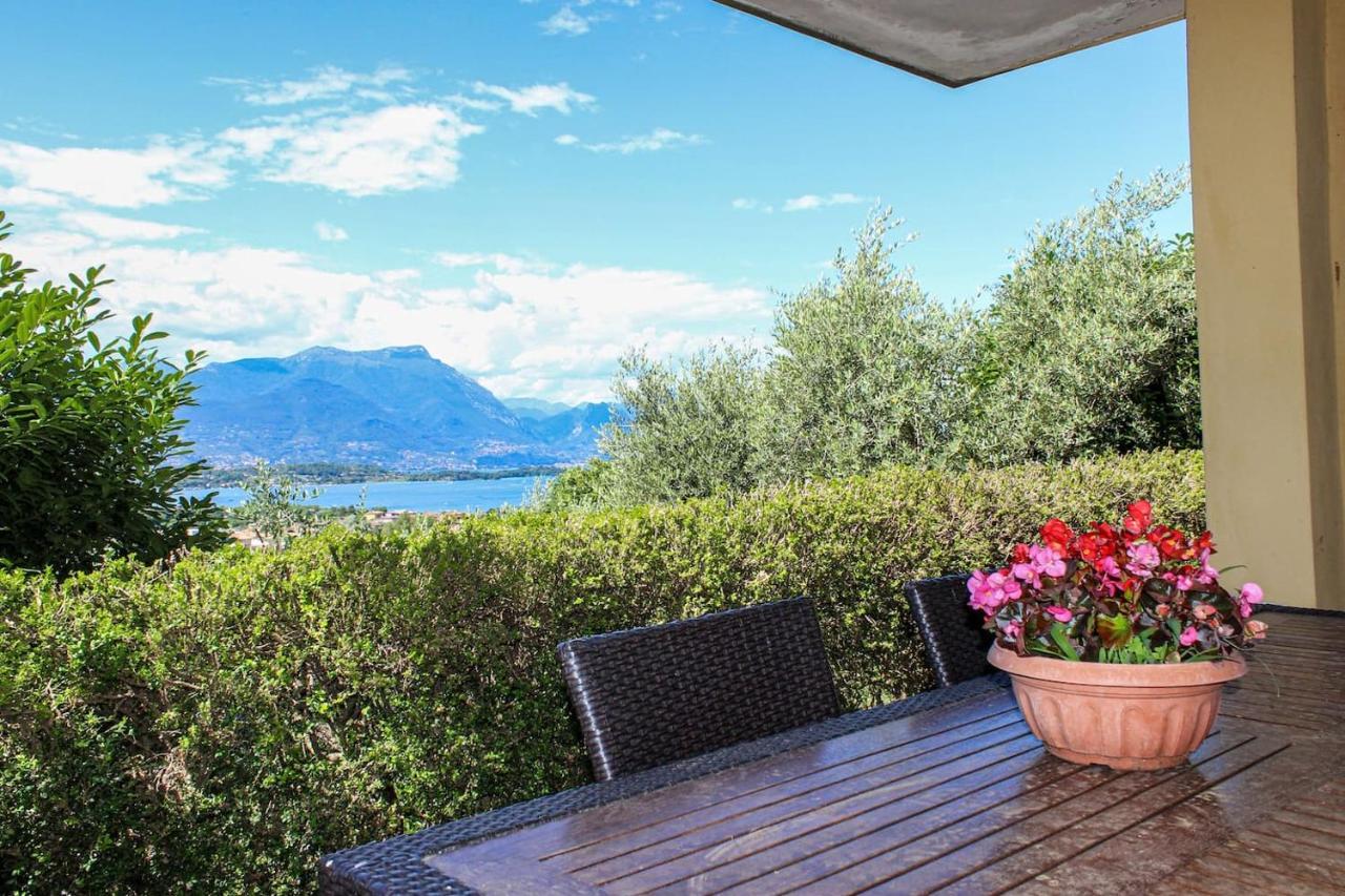 Villa Elena Appartamento In Villa Montinelle Eksteriør bilde