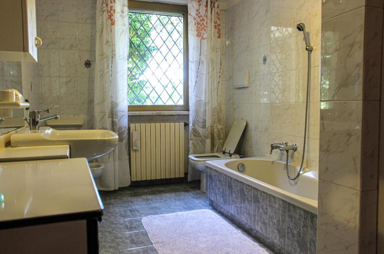 Villa Elena Appartamento In Villa Montinelle Eksteriør bilde