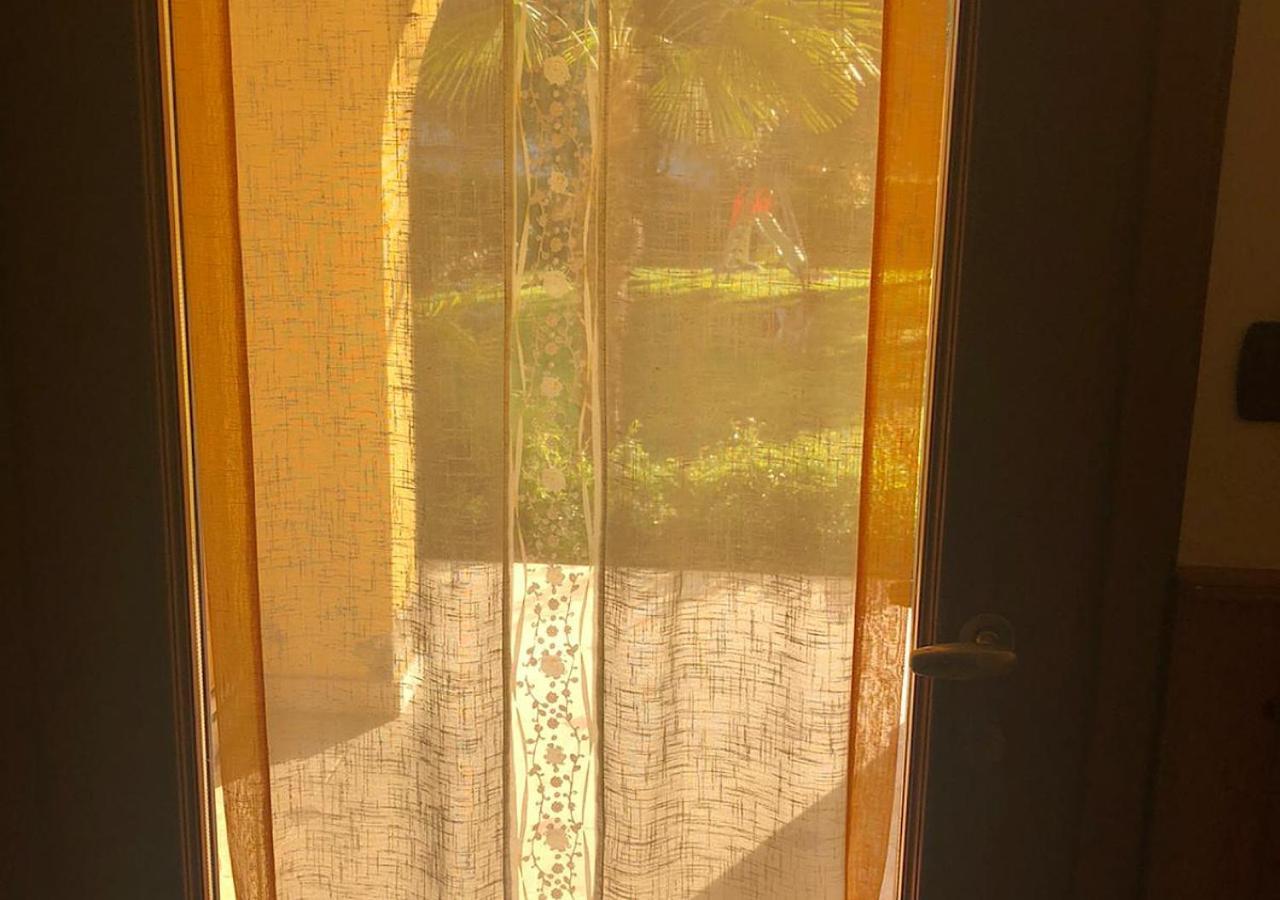 Villa Elena Appartamento In Villa Montinelle Eksteriør bilde