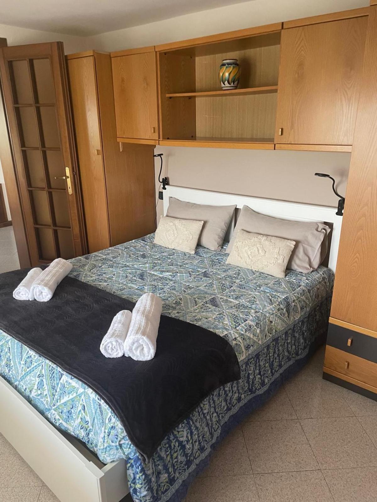 Villa Elena Appartamento In Villa Montinelle Eksteriør bilde