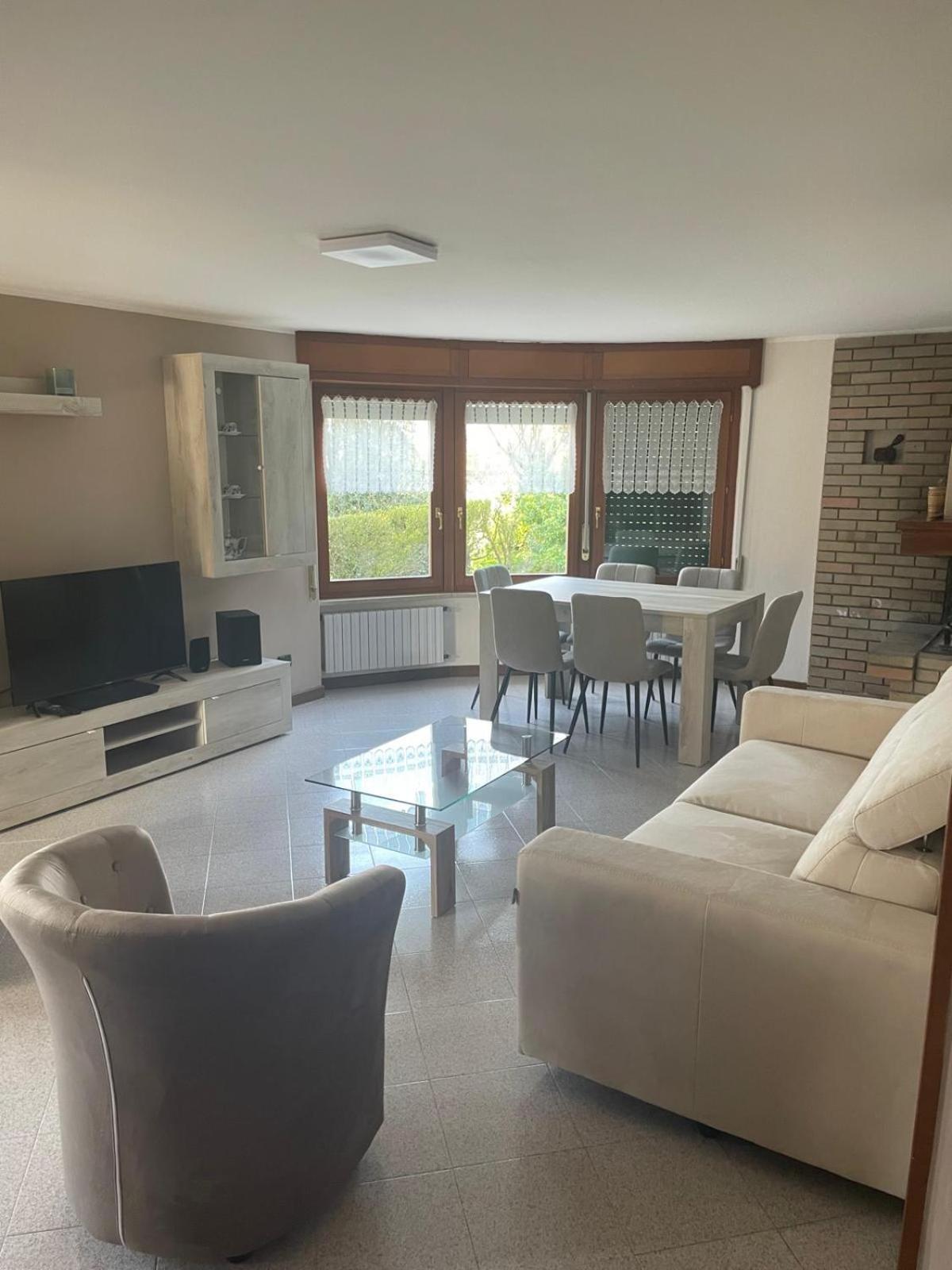 Villa Elena Appartamento In Villa Montinelle Eksteriør bilde
